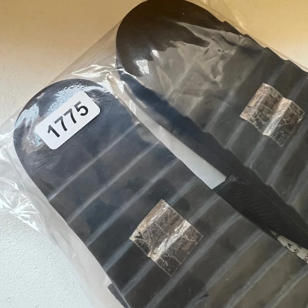 Fabletics slides sandals